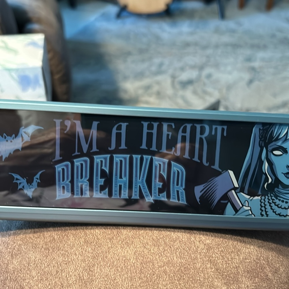 Disney’s desk nameplate I’m a heartbreaker from haunted mansion 9 x 2” - Picture 5 of 9